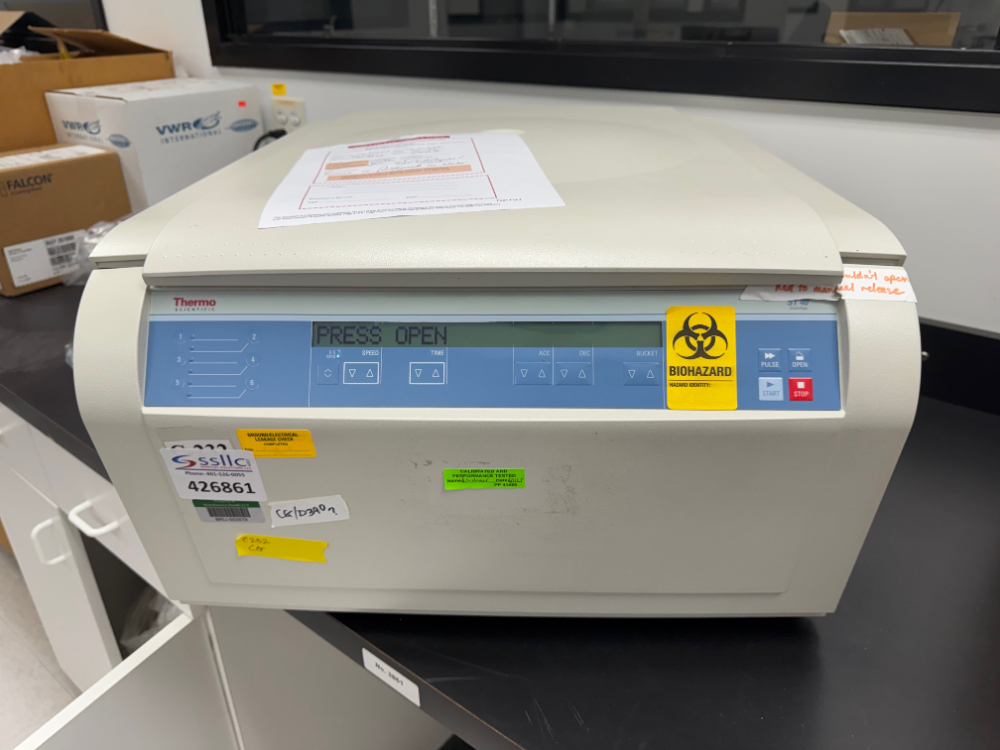 Image of Thermo Sorvall ST 40 Centrifuge